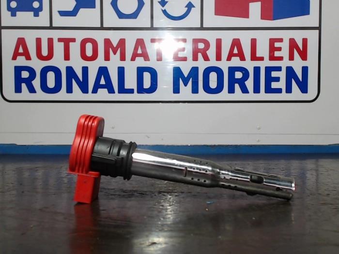 Gebruikte Bobine Audi A6 (C6) 2.4 V6 24V Prijs € 20,00 Margeregeling aangeboden door Automaterialen Ronald Morien B.V.