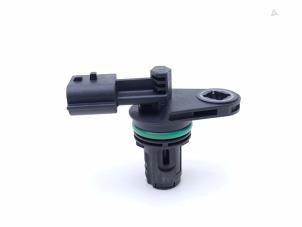 Gebruikte Nokkenas Sensor Renault Clio IV (5R) 1.2 TCE 16V GT EDC Prijs € 22,99 Inclusief btw aangeboden door Automaterialen Ronald Morien B.V.