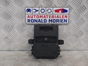 Gebruikte Computer Motormanagement Ssang Yong Rodius 2.0 e-200 Xdi 16V 4WD Prijs € 200,00 Margeregeling aangeboden door Automaterialen Ronald Morien B.V.