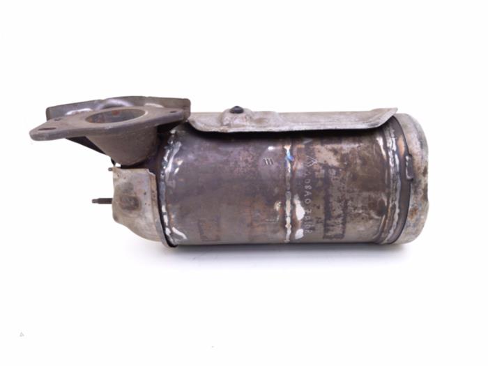 Gereviseerde Roetfilter Renault Megane III Berline (BZ) 1.5 dCi 105 Prijs € 477,95 Inclusief btw aangeboden door Automaterialen Ronald Morien B.V.