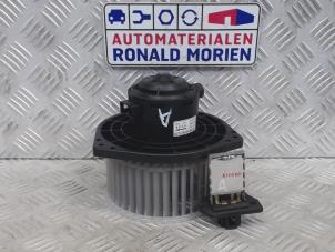 Gebruikte Blower Ssang Yong Rodius 2.0 e-200 Xdi 16V 4WD Prijs € 100,00 Margeregeling aangeboden door Automaterialen Ronald Morien B.V.
