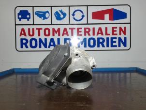 Gebruikte Gasklephuis Volkswagen Polo V (6R) 1.4 16V Prijs € 19,00 Margeregeling aangeboden door Automaterialen Ronald Morien B.V.