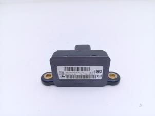 Gebruikte Esp Duo Sensor Opel Insignia 2.0 CDTI 16V 160 Ecotec Prijs € 75,00 Margeregeling aangeboden door Automaterialen Ronald Morien B.V.