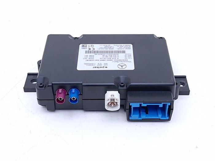 Gebruikte Module Telefoon Mercedes A (W176) 1.6 A-180 16V Prijs € 35,00 Margeregeling aangeboden door Automaterialen Ronald Morien B.V.