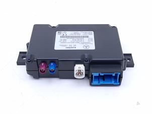 Gebruikte Telefoon Module Mercedes A (W176) 1.6 A-180 16V Prijs € 35,00 Margeregeling aangeboden door Automaterialen Ronald Morien B.V.