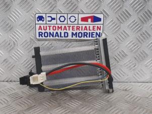 Gebruikte Kachel Verwarmingselement Volvo V40 Prijs € 49,00 Margeregeling aangeboden door Automaterialen Ronald Morien B.V.