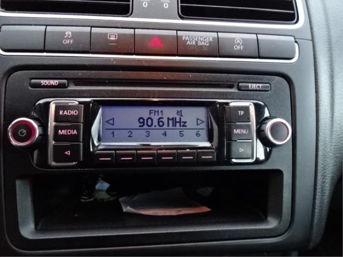 Radio CD Speler Volkswagen Polo 1.2 TDI 12V BlueMotion