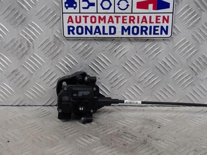 Gebruikte Diversen Smart Fortwo Coupé (453.3) 1.0 12V Prijs € 20,00 Margeregeling aangeboden door Automaterialen Ronald Morien B.V.
