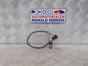 Gebruikte Lambda Sonde Renault Twingo II (CN) 1.2 16V LEV Prijs € 25,00 Margeregeling aangeboden door Automaterialen Ronald Morien B.V.