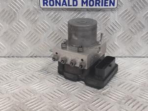 Gebruikte ABS Pomp Volkswagen Polo V (6R) 1.4 TDI 12V 90 Prijs € 35,00 Margeregeling aangeboden door Automaterialen Ronald Morien B.V.