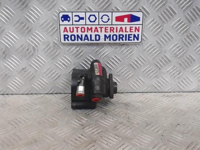 Gebruikte Servopomp Fiat Doblo Prijs € 90,00 Margeregeling aangeboden door Automaterialen Ronald Morien B.V.