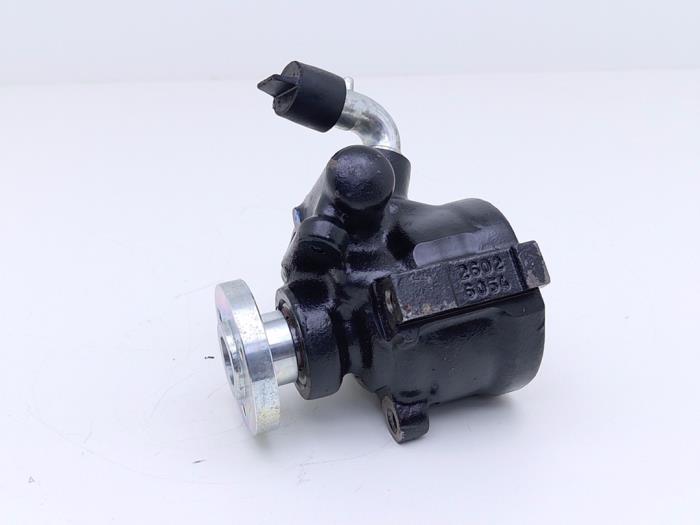 Nieuwe Pomp Servo Volkswagen Golf III (1H1) 1.6 i Prijs € 90,75 Inclusief btw aangeboden door Automaterialen Ronald Morien B.V.