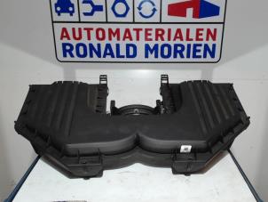 Nieuwe Luchtfilterhuis BMW X5 (E70) 4.8i V8 32V Prijs € 151,25 Inclusief btw aangeboden door Automaterialen Ronald Morien B.V.