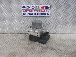 Gebruikte ABS Pomp Nissan Qashqai (J11) 1.6 dCi Prijs € 395,00 Margeregeling aangeboden door Automaterialen Ronald Morien B.V.