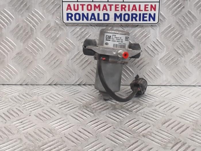 Gebruikte Vacuumpomp Rembekrachtiging Opel Mokka/Mokka X X 1.6 16V 4x2 Prijs € 145,00 Margeregeling aangeboden door Automaterialen Ronald Morien B.V.