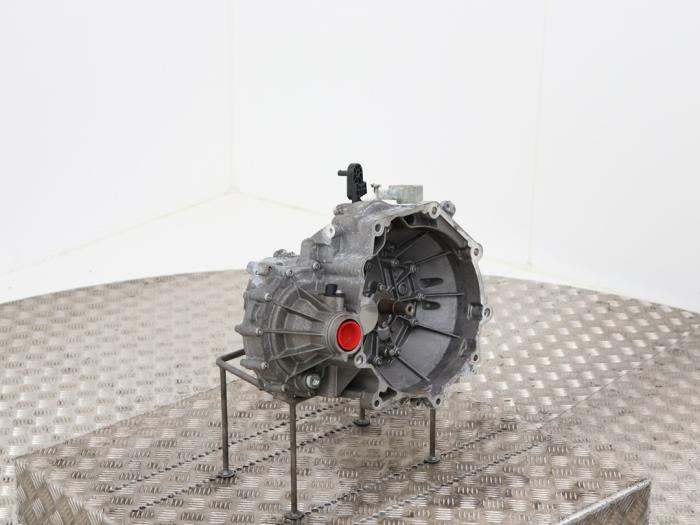 Gebruikte Versnellingsbak Volkswagen Polo V (6R) 1.0 12V BlueMotion Technology Prijs € 650,00 Margeregeling aangeboden door Automaterialen Ronald Morien B.V.