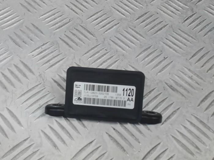 Gebruikte Esp Duo Sensor Opel Zafira Tourer (P12) 2.0 CDTI 16V 165 Ecotec Prijs € 29,00 Margeregeling aangeboden door Automaterialen Ronald Morien B.V.