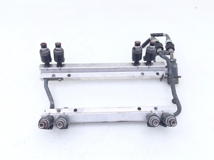 Gebruikte Injector brug Chevrolet Camaro 5.7 Z-28 Prijs € 150,00 Margeregeling aangeboden door Automaterialen Ronald Morien B.V.