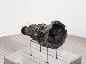 Gebruikte Versnellingsbak Audi A4 Avant Quattro (B5) 2.8 V6 30V Prijs € 350,00 Margeregeling aangeboden door Automaterialen Ronald Morien B.V.