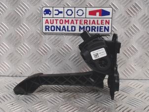 Gebruikte Gaspedaalpositie Sensor Ford Transit 2.2 TDCi 16V RWD Prijs € 20,00 Margeregeling aangeboden door Automaterialen Ronald Morien B.V.