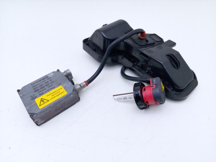 Gebruikte Xenon module Audi S6 (C5) S6 4.2 V8 40V Prijs € 35,00 Margeregeling aangeboden door Automaterialen Ronald Morien B.V.