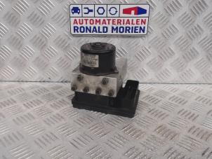 Gebruikte ABS Pomp Mercedes C Combi (S203) 2.7 C-270 CDI 20V Prijs € 50,00 Margeregeling aangeboden door Automaterialen Ronald Morien B.V.