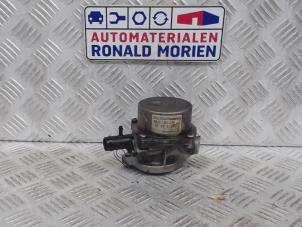 Gebruikte Vacuumpomp (Benzine) Renault Megane Prijs € 65,00 Margeregeling aangeboden door Automaterialen Ronald Morien B.V.