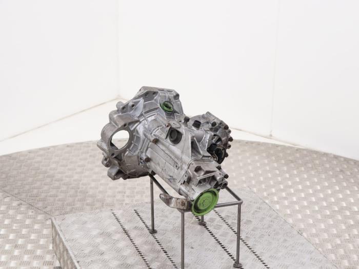 Gebruikte Versnellingsbak Volkswagen Bora (1J2) 1.6 Prijs € 300,00 Margeregeling aangeboden door Automaterialen Ronald Morien B.V.