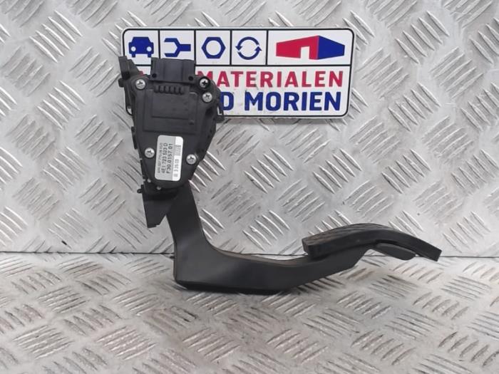Gebruikte Gaspedaalpositie Sensor Audi A8 (D3) 4.0 TDI V8 32V Quattro Prijs € 9,99 Margeregeling aangeboden door Automaterialen Ronald Morien B.V.