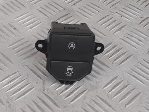 Gebruikte Schakelaar Landrover Range Rover Evoque (LVJ/LVS) 2.2 eD4 16V Prijs € 24,00 Margeregeling aangeboden door Automaterialen Ronald Morien B.V.