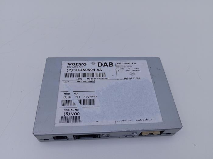 Gebruikte Radio module Volvo S60 II (FS) 2.0 D4 16V Prijs € 49,00 Margeregeling aangeboden door Automaterialen Ronald Morien B.V.
