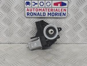 Gebruikte Raammotor Portier Volvo S60 II (FS) 2.0 D4 16V Prijs € 45,00 Margeregeling aangeboden door Automaterialen Ronald Morien B.V.