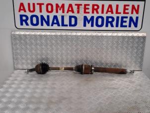 Gebruikte Aandrijfas rechts-voor Ford Fiesta Prijs € 49,00 Margeregeling aangeboden door Automaterialen Ronald Morien B.V.