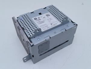 Gebruikte Radio CD Speler Opel Mokka/Mokka X 1.4 Turbo 16V 4x2 Prijs € 95,00 Margeregeling aangeboden door Automaterialen Ronald Morien B.V.