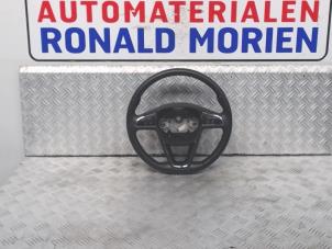 Gebruikte Stuurwiel Seat Leon (5FB) 1.2 TSI 16V Prijs € 55,00 Margeregeling aangeboden door Automaterialen Ronald Morien B.V.