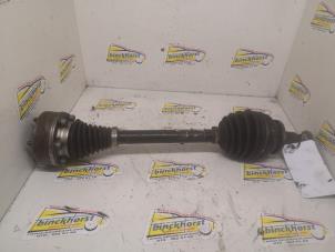 Gebruikte Aandrijfas links-voor Seat Ibiza ST (6J8) 1.2 TSI Prijs € 42,00 Margeregeling aangeboden door Binckhorst BV