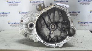 Gebruikte Versnellingsbak Mercedes Vito (638.1/2) 2.2 CDI 110 16V Prijs € 262,50 Margeregeling aangeboden door Binckhorst BV