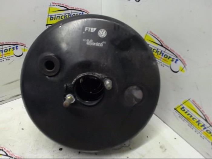 Gebruikte Rembekrachtiger Volkswagen Polo IV (9N1/2/3) 1.4 TDI 75 Prijs € 42,00 Margeregeling aangeboden door Binckhorst BV
