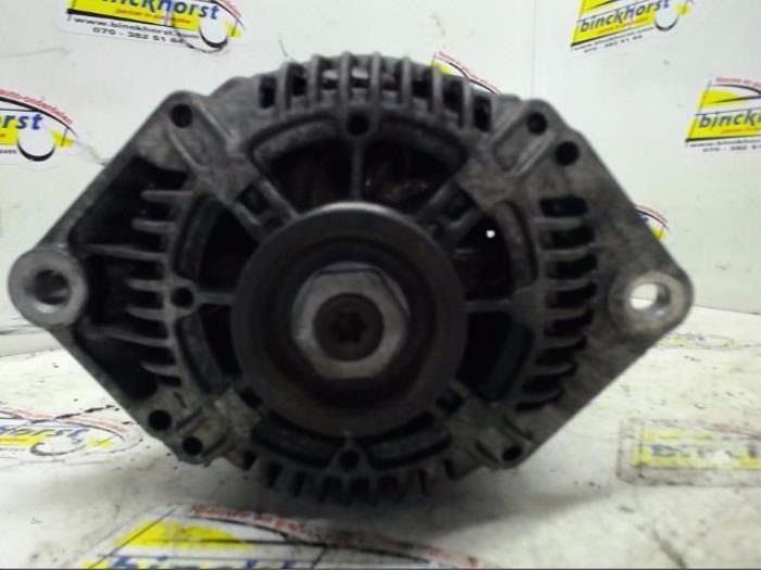 Gebruikte Dynamo Volvo 460 1.8i DL/GL Prijs € 36,75 Margeregeling aangeboden door Binckhorst BV