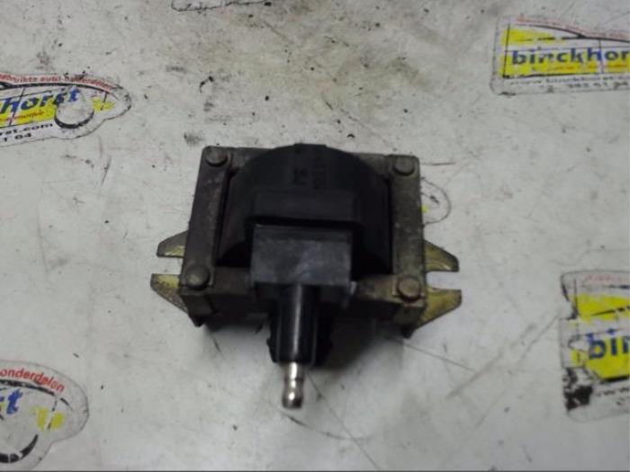Gebruikte Bobine Renault Twingo (C06) 1.2 SPi Phase I Prijs € 15,75 Margeregeling aangeboden door Binckhorst BV
