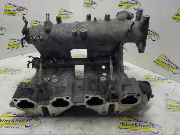 Gebruikte Inlaatspruitstuk Nissan Almera (N16) 1.8 16V Prijs € 105,00 Margeregeling aangeboden door Binckhorst BV