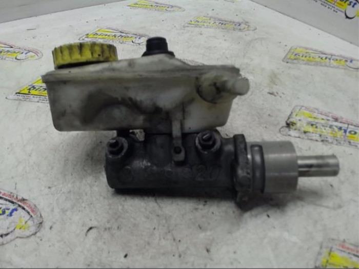 Hoofdremcilinder van een Volkswagen Lupo (6X1) 1.7 SDi 60 2000