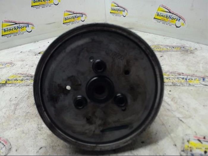 Gebruikte Pomp Servo Volkswagen Passat Variant (3B5) 2.5 TDI V6 24V Prijs € 36,75 Margeregeling aangeboden door Binckhorst BV