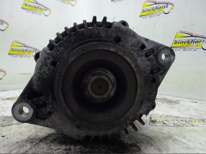 Gebruikte Dynamo Nissan Almera (N15) 2.0 GX Diesel Prijs € 36,75 Margeregeling aangeboden door Binckhorst BV