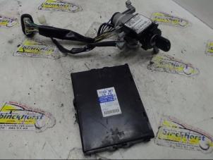 Gebruikte Contactslot + computer Suzuki Alto (RF410) 1.1 16V Prijs € 99,75 Margeregeling aangeboden door Binckhorst BV