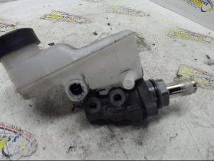 Gebruikte Hoofdremcilinder Toyota Yaris Verso (P2) 1.3 16V Prijs € 36,75 Margeregeling aangeboden door Binckhorst BV