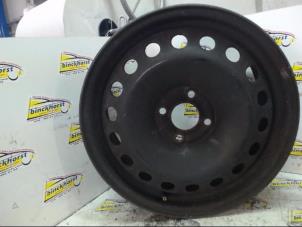 Gebruikte Velg Renault Grand Scénic II (JM) 2.0 16V Prijs € 26,25 Margeregeling aangeboden door Binckhorst BV