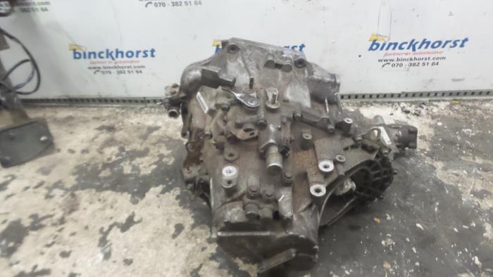 Versnellingsbak van een Honda CR-V (RE/RM) 2.2 i-DTEC 16V 4x4 2008