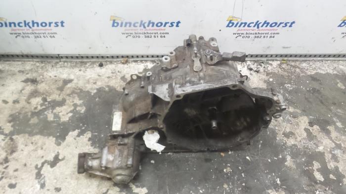 Versnellingsbak van een Honda CR-V (RE/RM) 2.2 i-DTEC 16V 4x4 2008