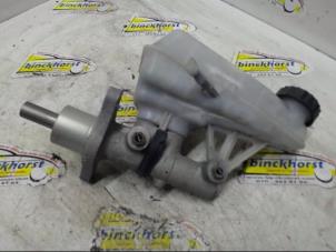 Gebruikte Hoofdremcilinder Peugeot Expert (G9) 1.6 HDi 90 Prijs € 42,00 Margeregeling aangeboden door Binckhorst BV